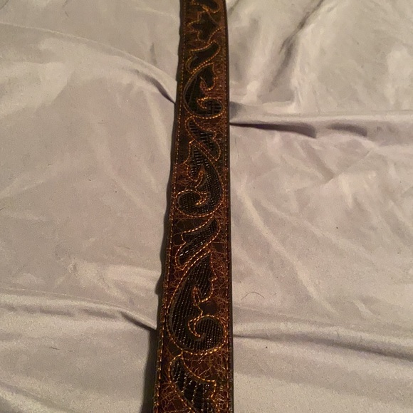 Nocona Brown with black inlay, woman’s belt.  Size S. - Picture 2 of 4